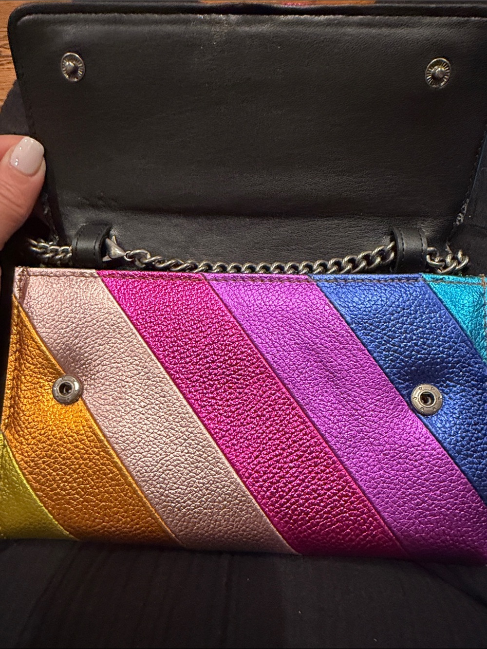 Kurt Geiger Kensington Wallet on Chain - Picture 6 of 7